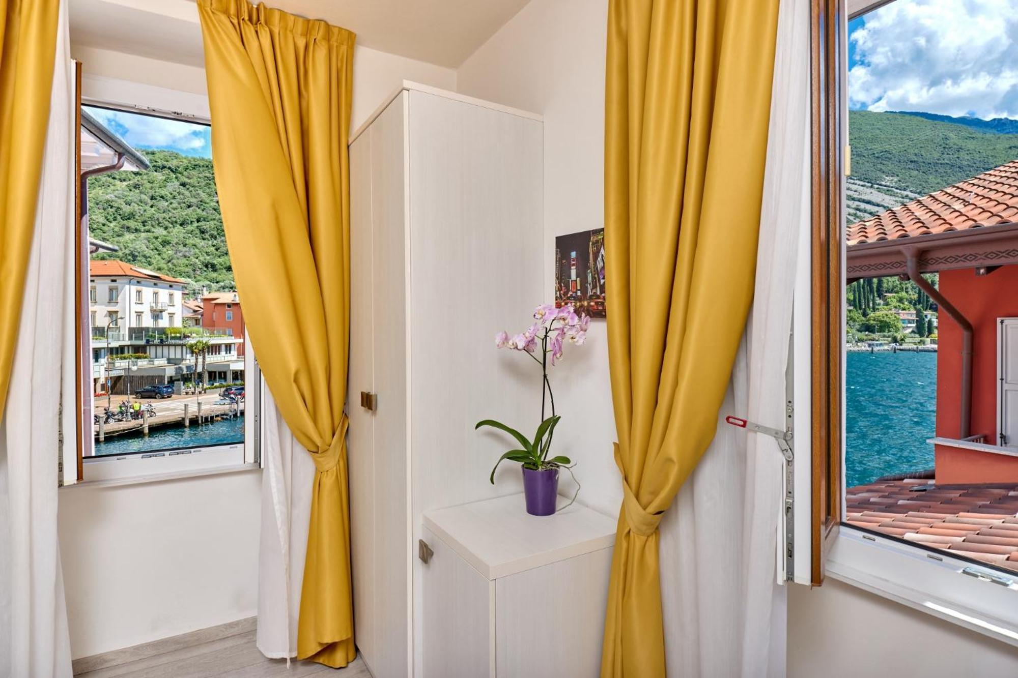 Hotel Geier Torbole Sul Garda Exterior foto