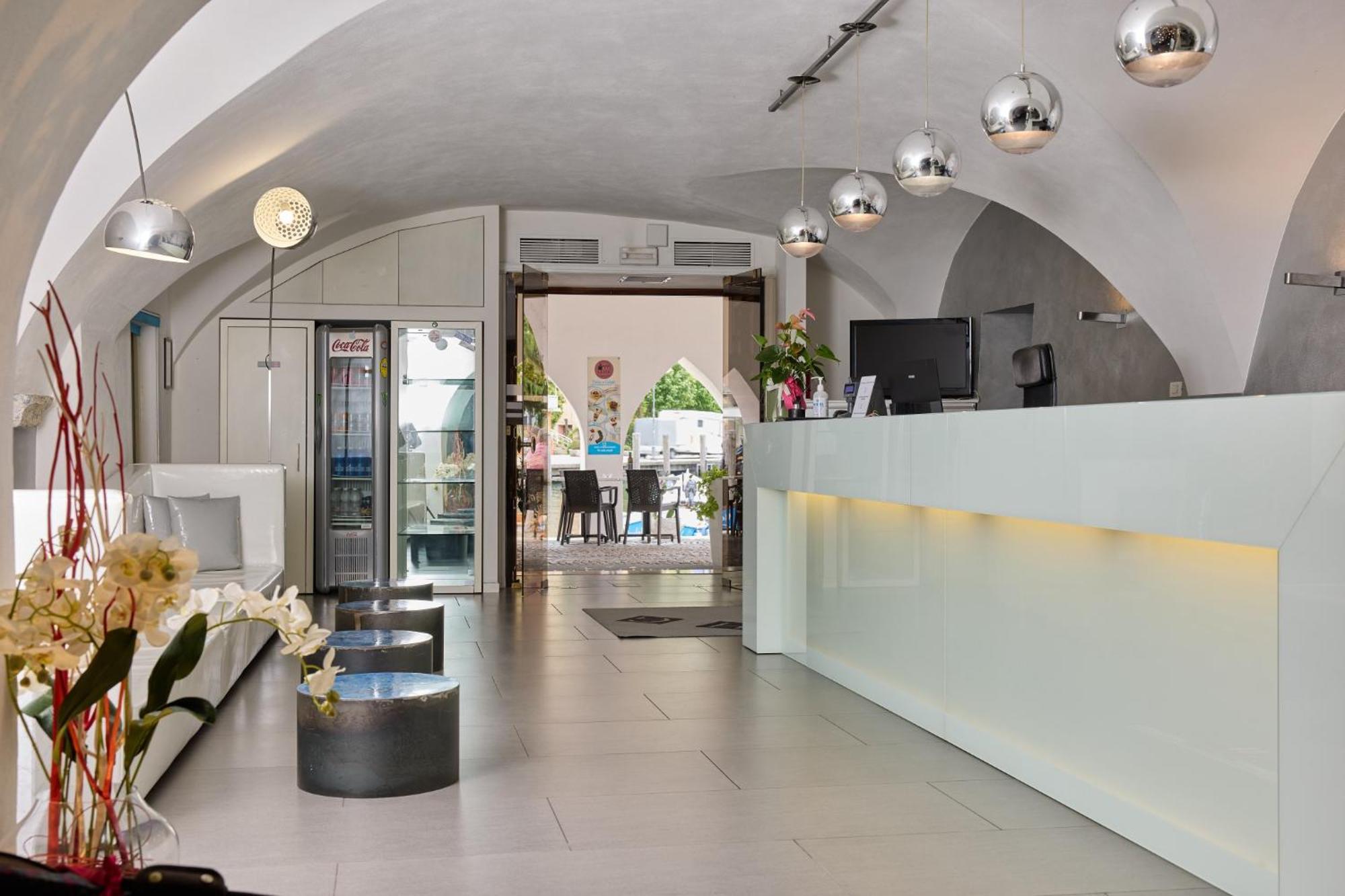 Hotel Geier Torbole Sul Garda Exterior foto